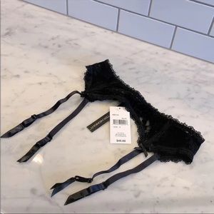 HANKY PANKY AFTER MIDNIGHT Signature Lace Garter Black NWT